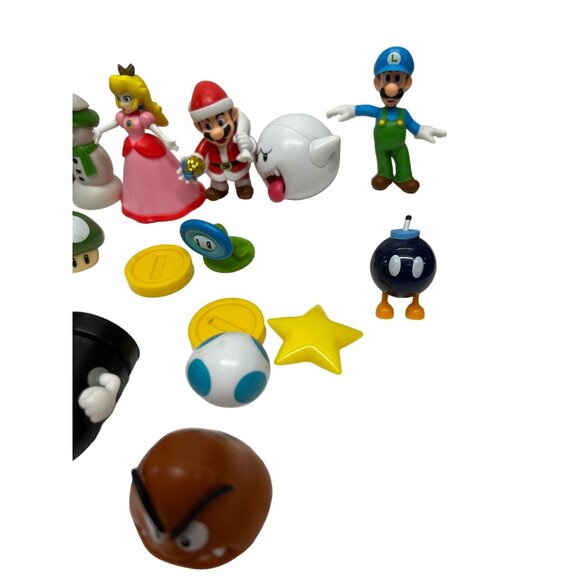 Super Mario Figurine Set Featuring Mario Luigi Princess Peach Yoshi Toad & Enemi - Picture 3 of 4